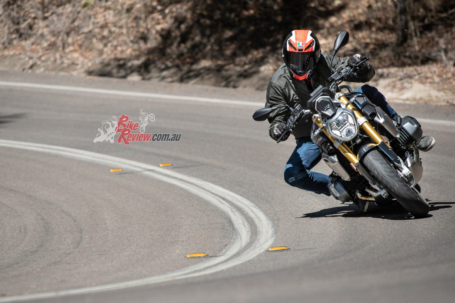 The BMW R 1250 R comes in three variants. We tested the Exclusive...