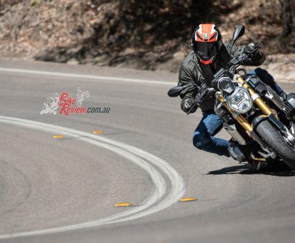 The BMW R 1250 R comes in three variants. We tested the Exclusive...