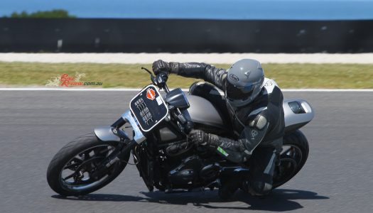 Tyre Test: Metzeler CRUISETEC, 10-day track testing!