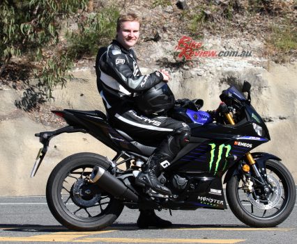 Bikereview-2020-Yamaha-Monster-R3-29