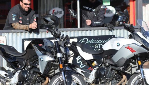 Review: 2020 BMW F 900 R and F 900 XR