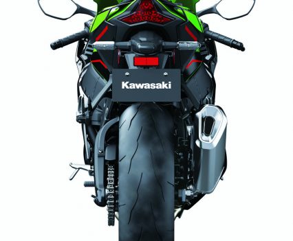 BikeReview-2021-Ninja-ZX-10R-RR (3)