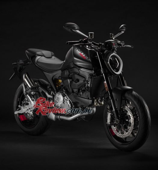 To increase manoeuvrability at low speeds and facilitate manoeuvring from a standstill, the steering angle was increased to 36° (+7° compared to the 821).