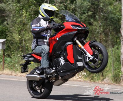BikeReview-BMW-S100XR12