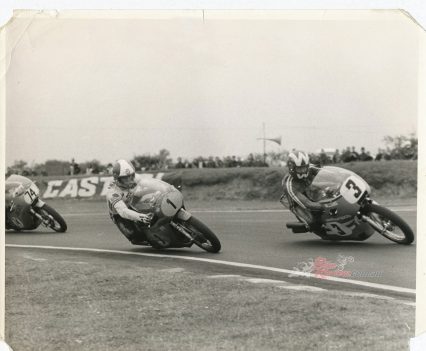 Peter Williams leading Agostini during the 1972 Imola 200.
