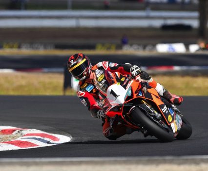BikeReview-ASBK-2021-Rd2-Winton-Friday-Maxwell (1)