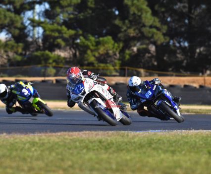 BikeReview-ASBK-Rd3-Sunday-Wakefield (1)