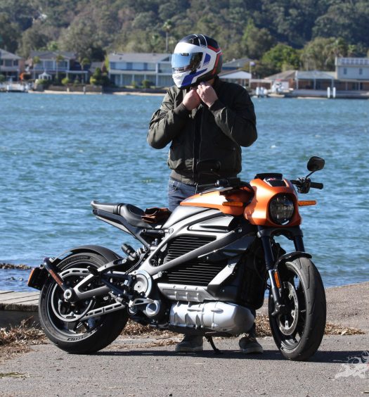 Ready to go. The Arai Profile-V with Pro Shade and Cardo Packtalk Bold.