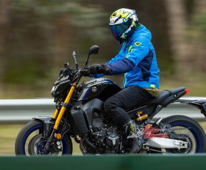 BikeReview-2021-Yamaha-MT-09-Road-Test-33