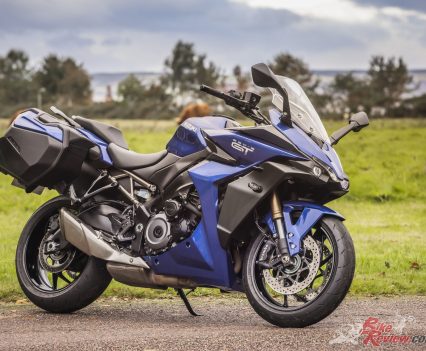 BikeReview-2022-Suzuki-GSX-S1000GT-16