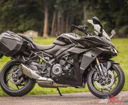 BikeReview-2022-Suzuki-GSX-S1000GT-19