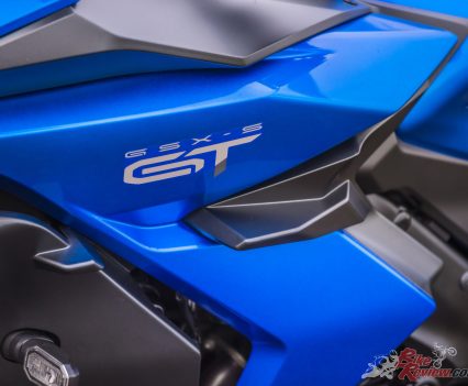 BikeReview-2022-Suzuki-GSX-S1000GT-48