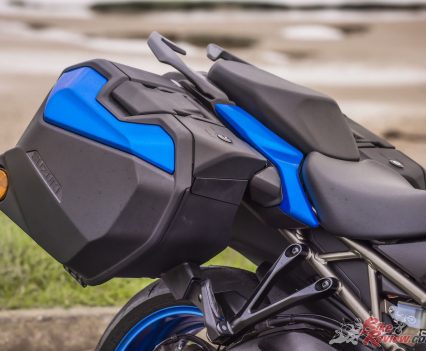 BikeReview-2022-Suzuki-GSX-S1000GT-50
