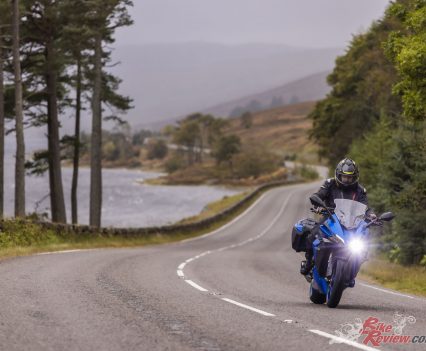 BikeReview-2022-Suzuki-GSX-S1000GT-68