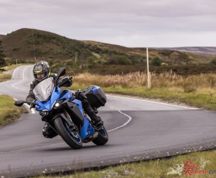 BikeReview-2022-Suzuki-GSX-S1000GT-77