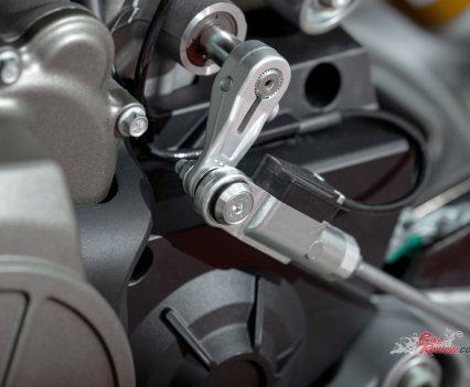 Quickshifter as standard on the Factory.