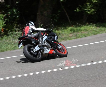 Plenty of support at the rear off corners.