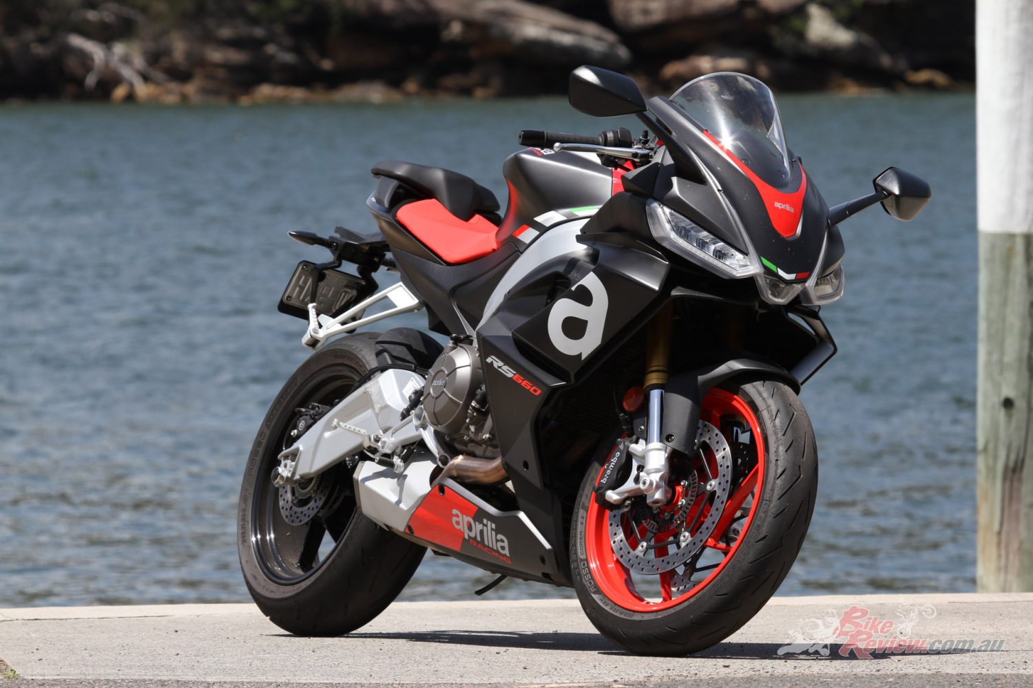 Save up to $2040* on your new Aprilia 660 today! Rush into your local dealership and take one for a spin.