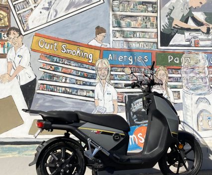 The CPx is suitable for CBD to outer CBD use and shorter ride. Any open roads with speed limits over 70km/h challenge the CPx.