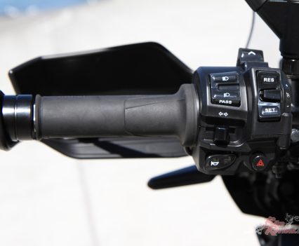 Heated grips come standard with the Tracer 9 GT.