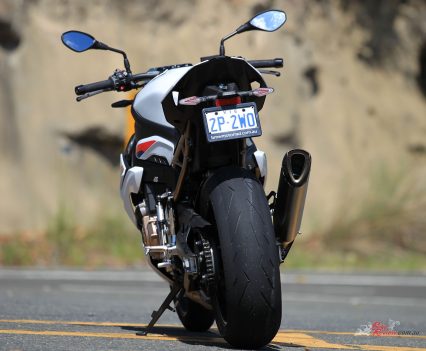 Very neat tail that doesn't need an aftermarket tail tidy.