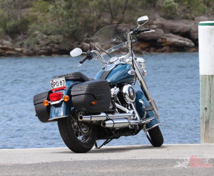 2021 Harley-Davidson FLHC 107 in Billiard Teal.