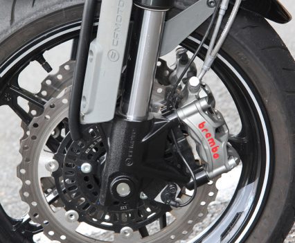 320mm petal discs with radial-mount Brembo Stylema M4.30 four-piston calipers.