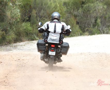 Bikereview-2022-Kawasaki-KLR650-Adventure-21