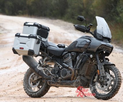 So it was a great opportunity to see how the Pan America stood up to it's rivals on the same hoops.