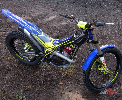 No rests here, they've taken away the bloody seat.