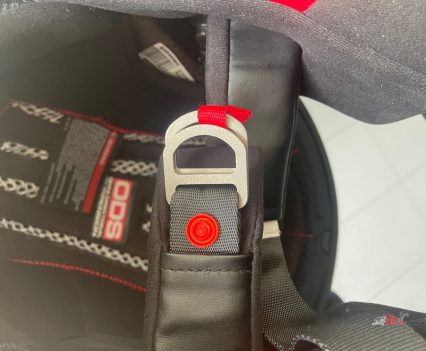 Conventional double d ring.