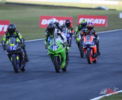 It was raceday for the 300's. With the track being so quick, falling away from the slipstream meant you had to work twice as hard to catch up with the field.