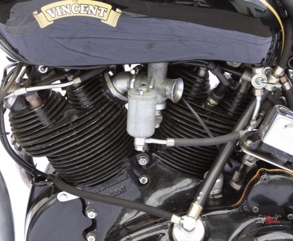 The oil line was relocated by Egli so he do a visual check that it was supplying oil! 