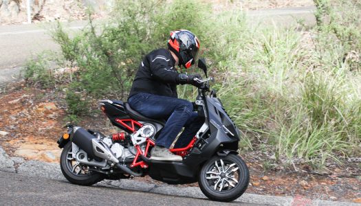 Review: Italjet Dragster 200