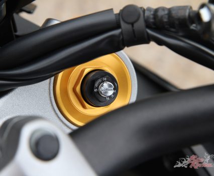 Full adjustable front...