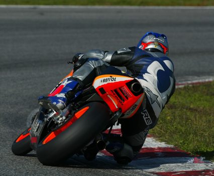 Soon it came time to really wind the throttle on, seeing what an early 2000s MotoGP machine is really like.