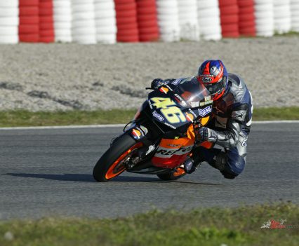 "Ten corners later and the reassurance was even more complete, the perfect feel and feedback from the chassis allowing me to get my knee down in total confidence."