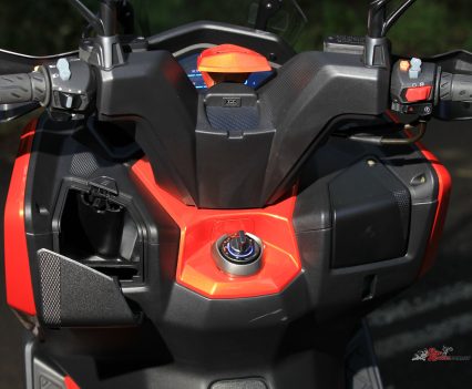 Storage compartments under the 'bars.