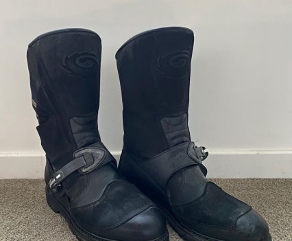 A quick clean and they looked brand new!