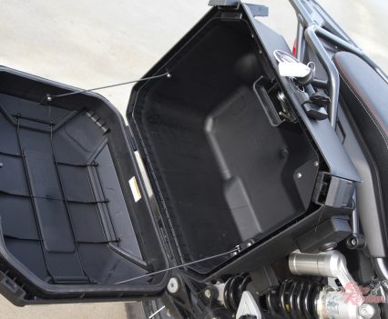 More than enough panier space.