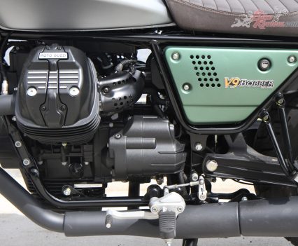 853cc Transversal 90 degree V-twin...