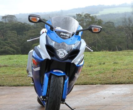 The big non-led headlight looks dated by todays standards...