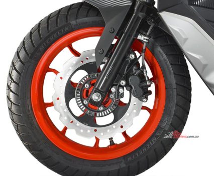 14in front, 13in rear.