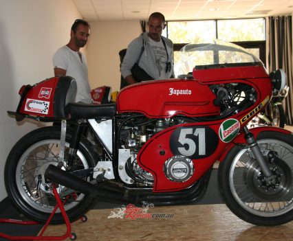 For 1972, it was time to go all out, no more losing. The Japauto was becoming less of a Honda and more of a full custom machine.