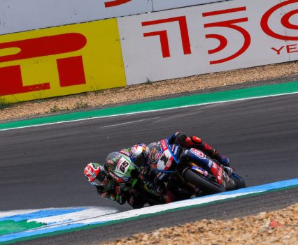 The 2022 championship is heating up as Razgatlioglu is frantically trying to defend his title.