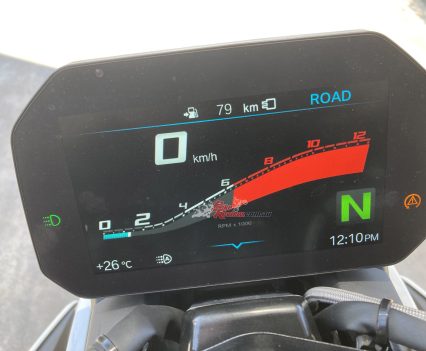 BMW TFT Dash, the best in the business.