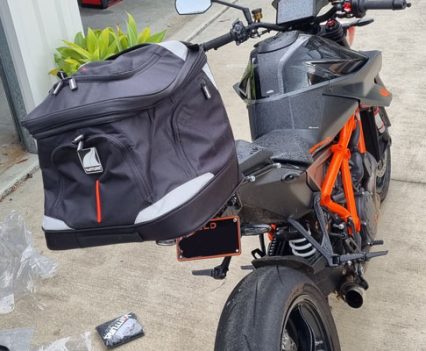 Rear facing Ventura luggage rack.