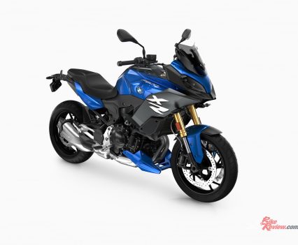 2023 BMW F 900 XR Racing blue metallic