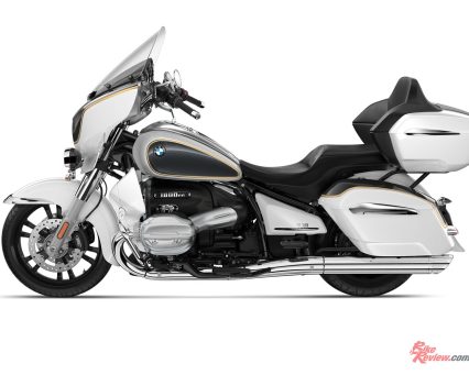 2023 BMW R 18 Transcontinental Mineral white metallic-Meteoric Dust Gold