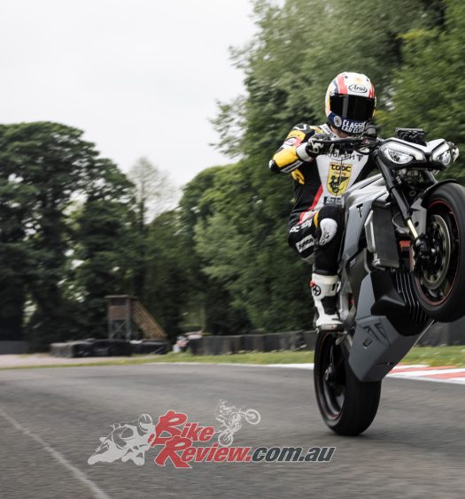 The performance matches the Speed Triple 1200, with an even faster 0-100mph thanks to the electric powerhouse.